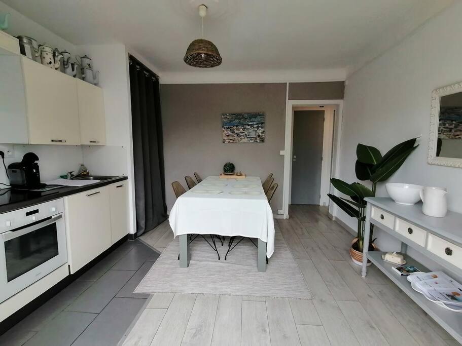 Maison Familiale Proche De La Mer Lancieux Extérieur photo