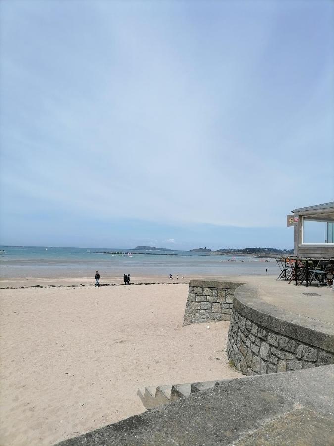 Maison Familiale Proche De La Mer Lancieux Extérieur photo